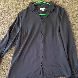 Women’s Gray Button-Up Shirt